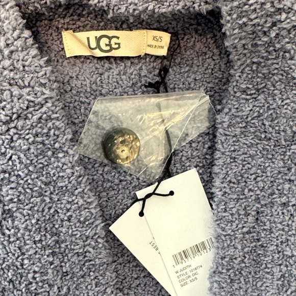 UGG Judith Cozy Periwinkle Blue Hooded Women's Cardigan/Robe Size S/XS Brand New - Picture 3 of 3